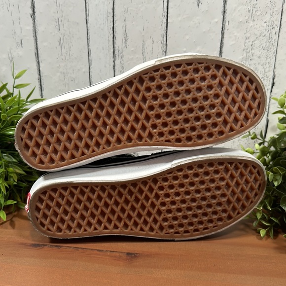 Vans SK8-HI Black Unisex Shoes - Picture 10 of 10